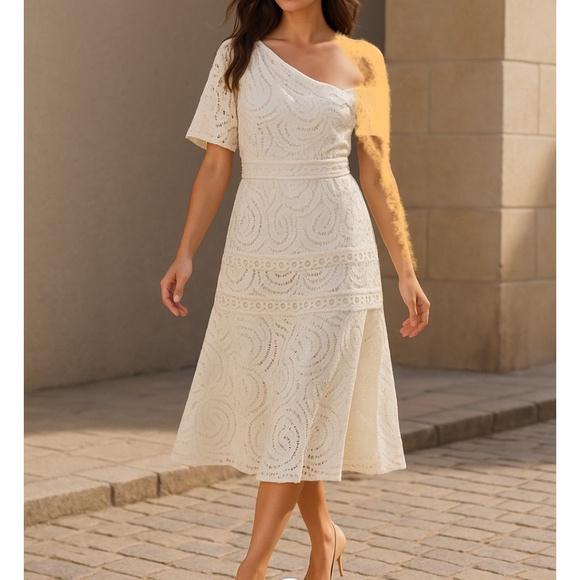 Alionas London Asymmetrical Lace Ivory Midi Dress with Belt on Waist Size L - Picture 1 of 16